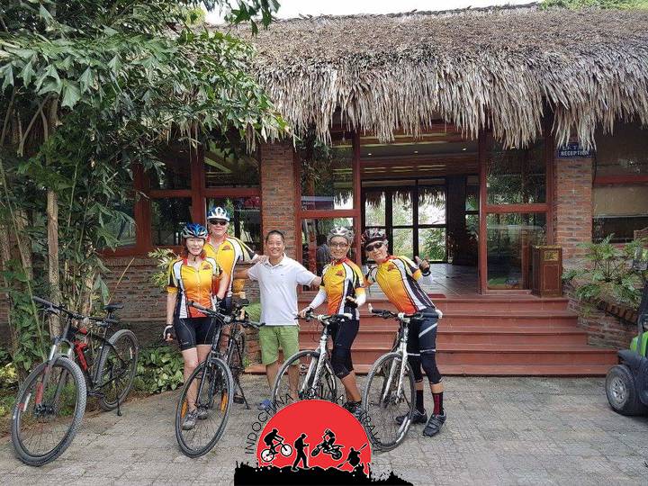 Hanoi Cycling To Mai Chau - 2 Days.