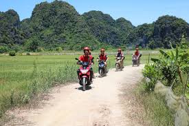 4 days Sapa easy rider motorbike to Than Uyen - Mu Cang Chai - Nghia Lo - Hanoi 3
