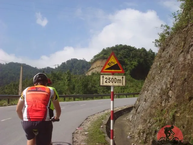 6 Days Hanoi Cycling To Hagiang Challenge Tour