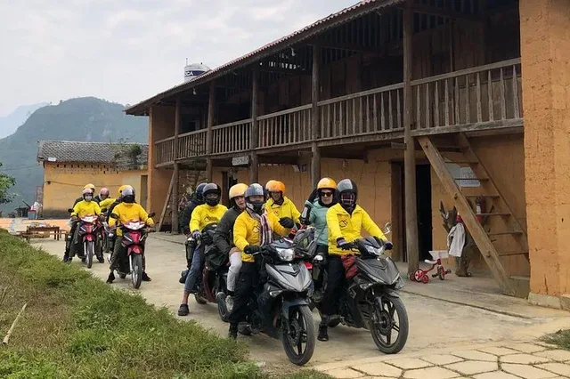 8 Days Sapa Easy Rider Motorbike to Dien Bien Phu - Son La - Mai Chau - Hanoi