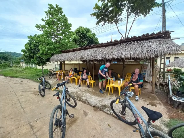 3 Days Sapa Weekend Market Cycling Tour 2