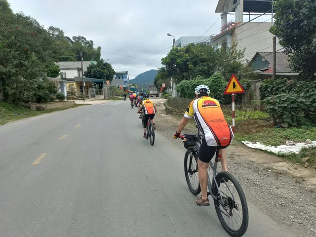 Cycling To Cuc Phuong National Park – Phat Diem Church - 3 Days 2