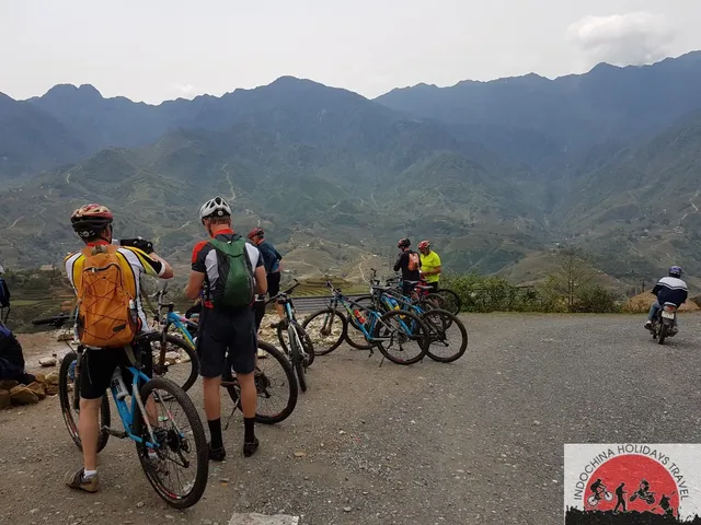 Hanoi Cycling To Luang Prabang - Chieng Khong - 17 Days 1