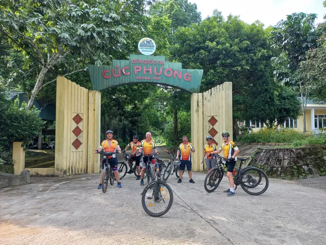 Vietnam Mountain Challenging Cycling Tour – 13 Days 4